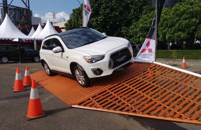 Jajal Outlander Sport