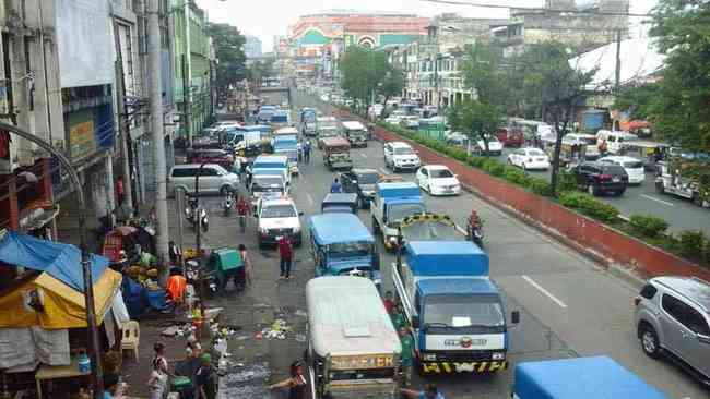 Actions Against Illegal Parking and Street Vendors Escalated