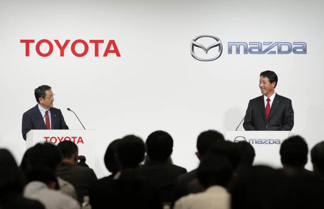 Toyota Gandeng Mazda Kembangkan Mobil Masa Depan