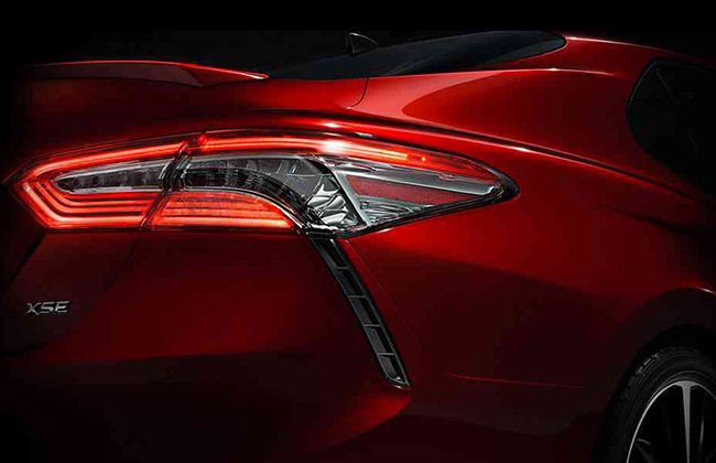 Toyota Camry facelift to be revealed at Detroit Auto Show 2017