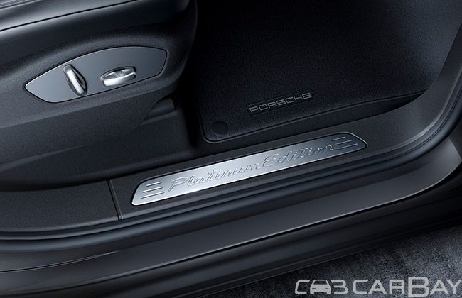 Cayenne-Platinum-Edition-(Lettering)