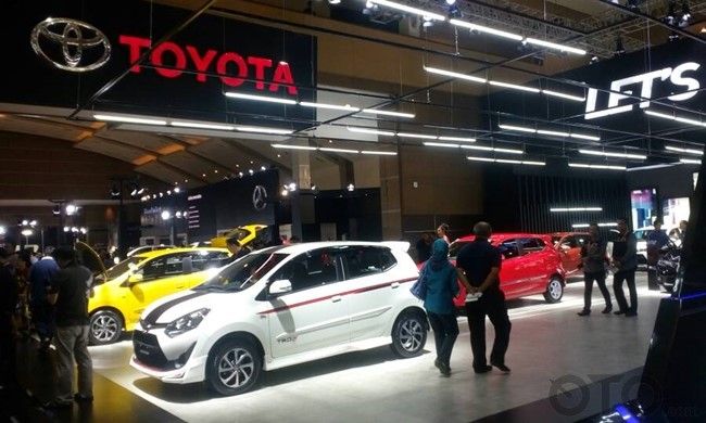 IIMS 2017: Saat Menyambangi Booth Toyota