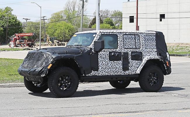 Jeep Wrangler 'JL' Dapat Interior Baru, Apakah Berubah?