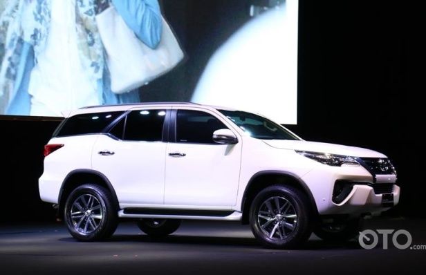 Fortuner VRZ 4x2