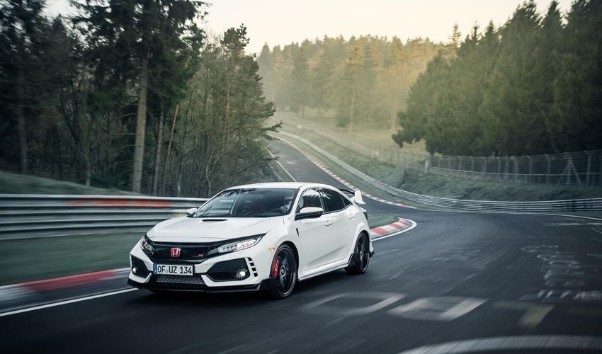 Civic type r pemegang rekor nurburgring