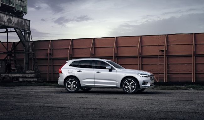 Volvo XC60 Hybrid Polestar: Volvo Paling Bertenaga Volvo XC60 Hybrid Polestar: Volvo Paling Bertenaga