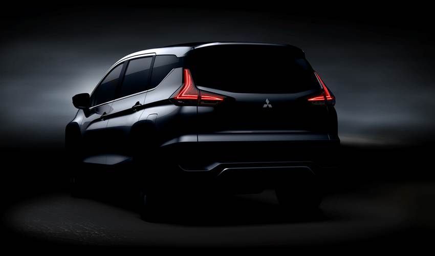 Mitsubishi Perlihatkan Versi Produksi XM Concept