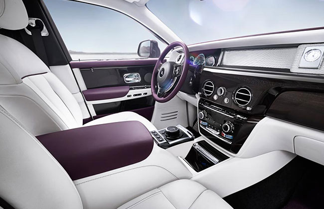 2018 Rolls Royce Phantom Cabin