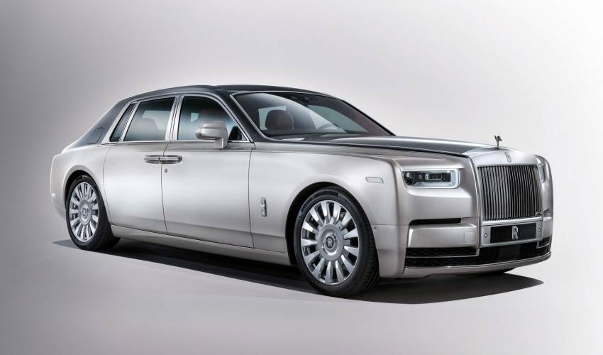 Rolls-Royce Buka Selubung Phantom Terbaru