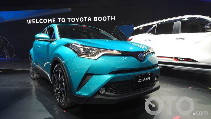 Toyota C-HR Hybrid Siap Dipasarkan Tahun Ini