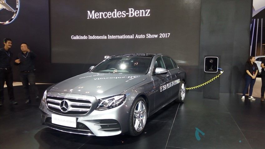 GIIAS 2017: Fakta Soal Mercedes-Benz E350e Hybrid