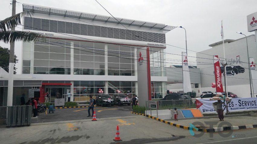 Buktikan Komitmen, Mitsubishi Buka Diler di Medan