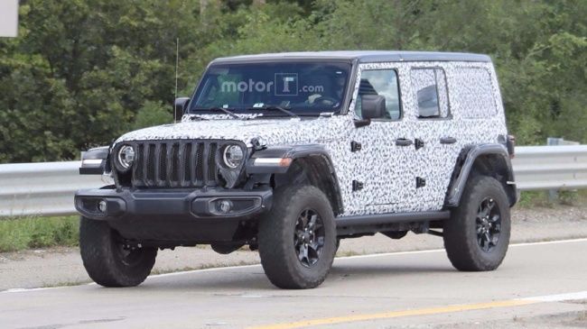2017/09/2018-jeep-wrangler-rubicon-spy-photo-2.jpg