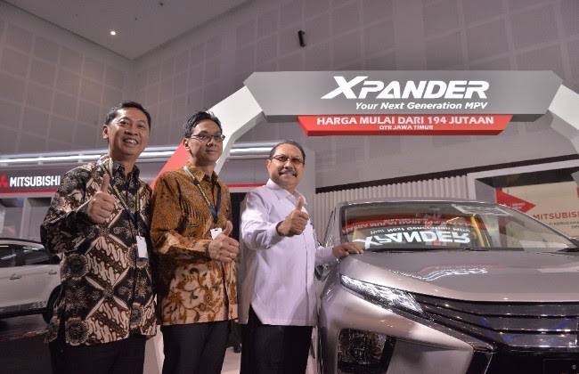 Servis Mitsubishi Xpander di Bengkel Truk. Bisa Apa Saja?