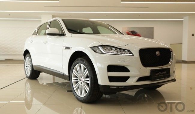 Jaguar Luncurkan SUV F-Pace yang Lebih Murah Jaguar Luncurkan SUV F-Pace yang Lebih Murah