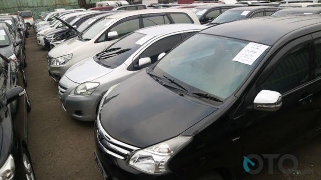 Mau Beli Mobil Lewat Lelang? Ketahui 6 Hal Penting Berikut Mau Beli Mobil Lewat Lelang? Ketahui 6 Hal Penting Berikut