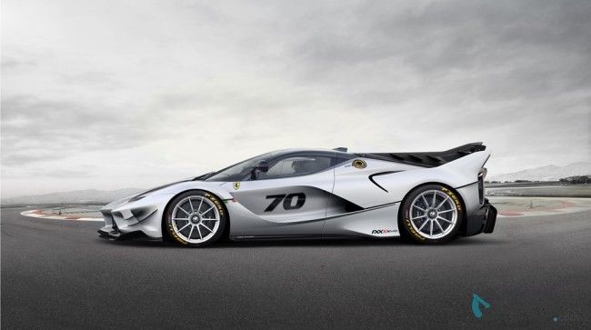 Ferrari FXX-K Evo Lebih Bengis Buat Trek Balap Ferrari FXX-K Evo Lebih Bengis Buat Trek Balap