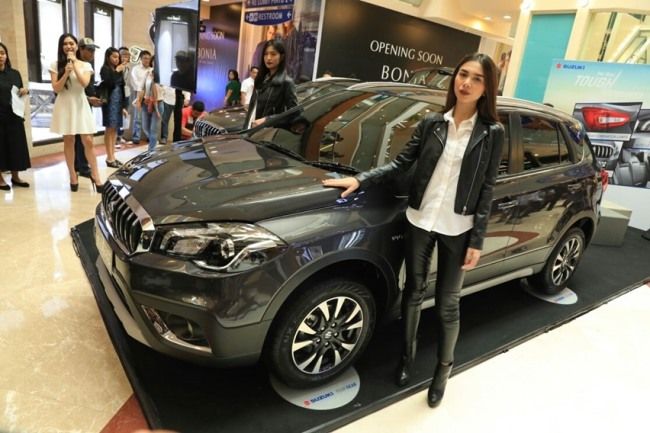 Targetkan Eksekutif Muda, Suzuki Harap S-Cross Baru Terjual 500 Unit Perbulan Targetkan Eksekutif Muda, Suzuki Harap S-Cross Baru Terjual 500 Unit Perbulan