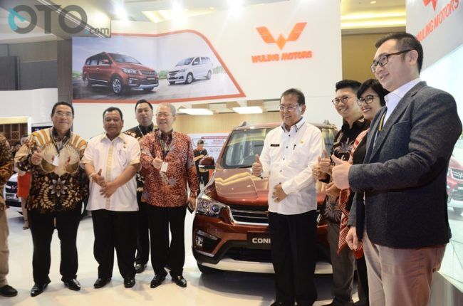2017/11/Wuling-Motors-GIIAS-Medan-2017-2.jpeg