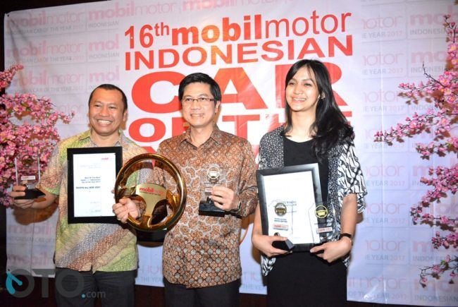 Toyota Voxy Terpilih Sebagai Mobil Terbaik Di Indonesia Toyota Voxy Terpilih Sebagai Mobil Terbaik Di Indonesia