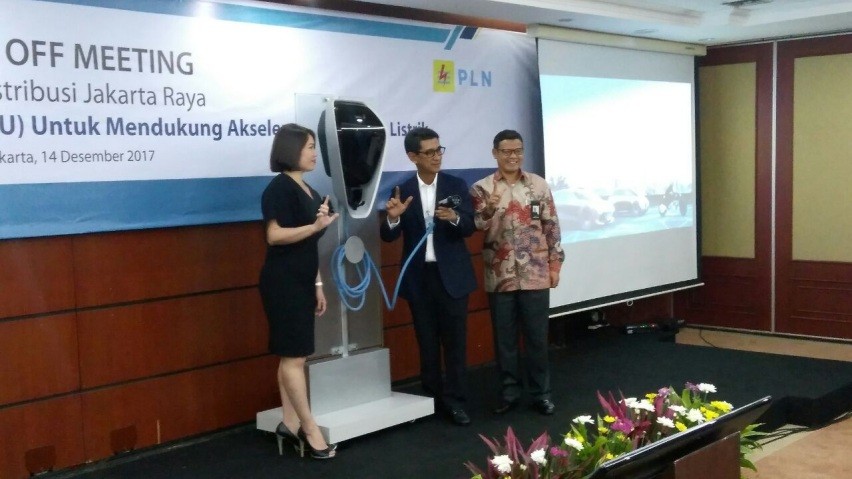 kerjasama pln dan BMW