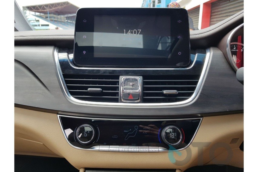 Fitur Keren Wuling Cortez