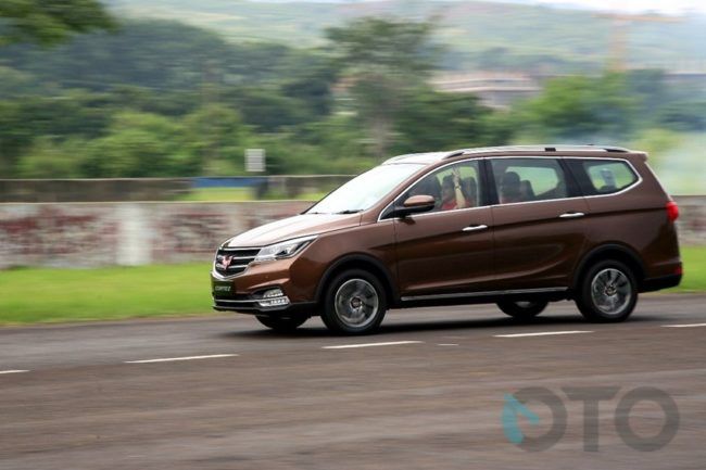 First Drive Wuling Cortez: Dua Jempol! First Drive Wuling Cortez: Dua Jempol!