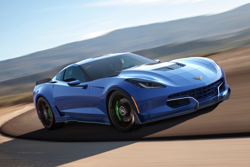 chevrolet corvette bertenaga listrik
