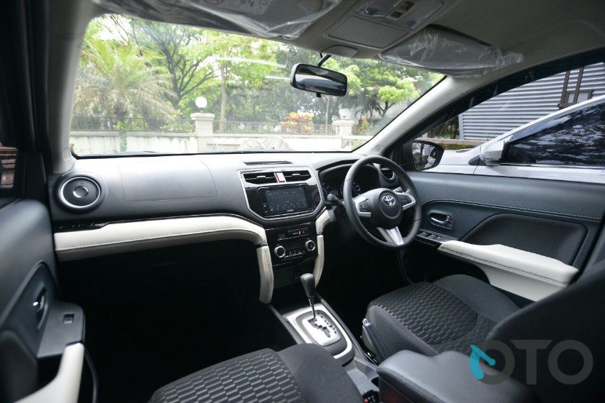 interior rush baru