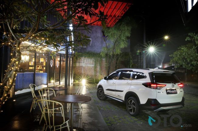 Pilih Toyota Sienta atau Rush? Pilih Toyota Sienta atau Rush?
