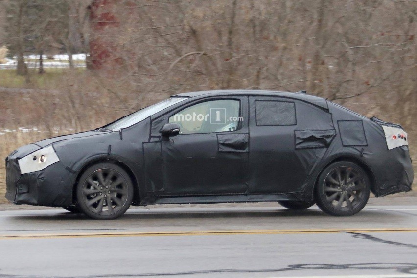 corolla baru tertangkap kamera