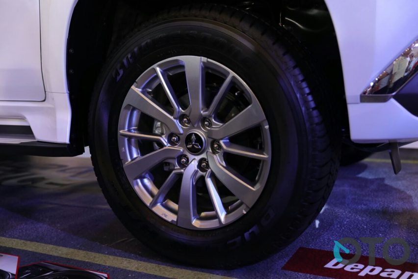 Pelek alloy Pajero Sport