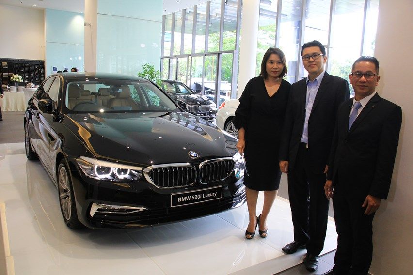BMW Resmikan Diler Baru Senilai Rp 15 Miliar