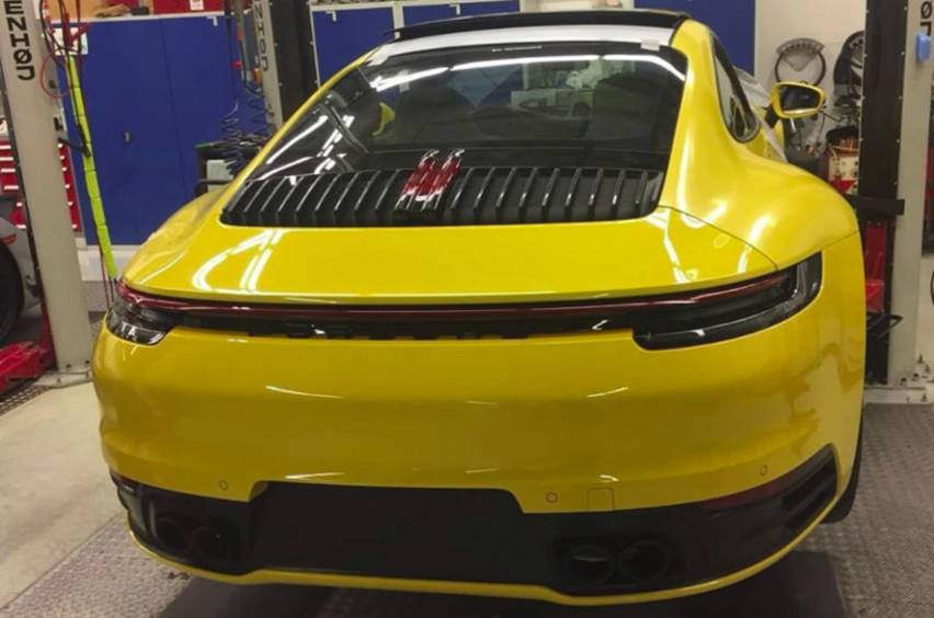 Bokong Porsche 911 Generasi Mendatang Tersingkap