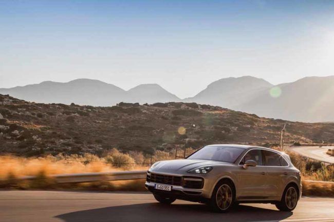 Porsche Cayenne Terbaru, Mobil Sport Dalam Tubuh SUV Porsche Cayenne Terbaru, Mobil Sport Dalam Tubuh SUV