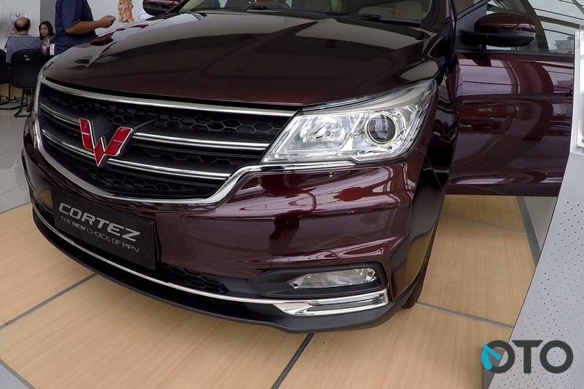 lampu halogen proyektor