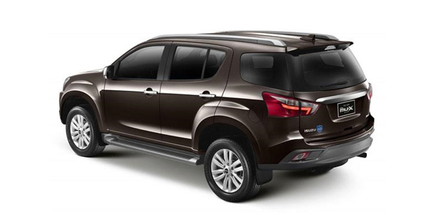 Isuzu mu-X rear