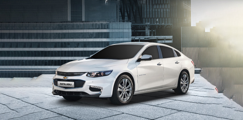 Chevrolet Malibu side image