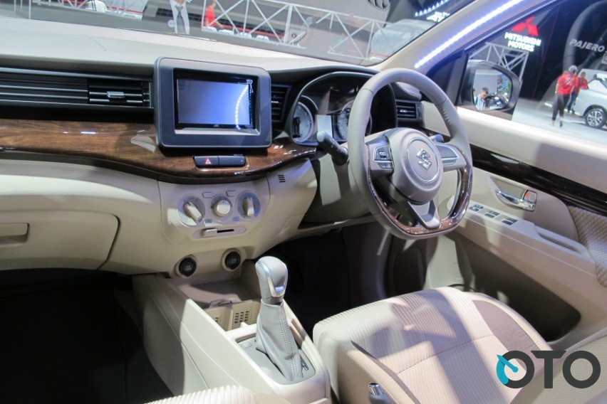 interior Ertiga