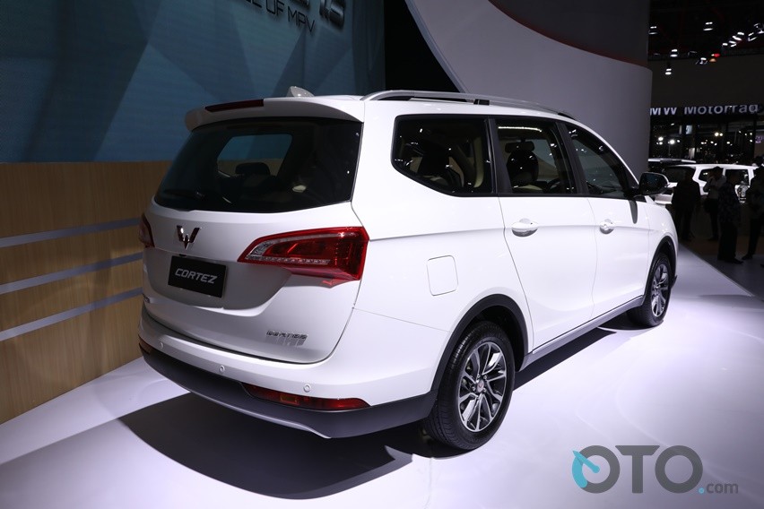 Wuling Cortez IIMS 2018
