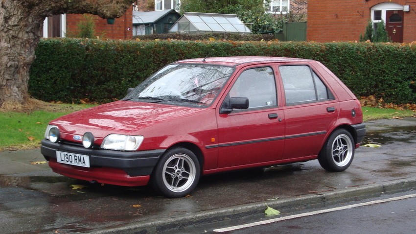 1993 Fiesta front