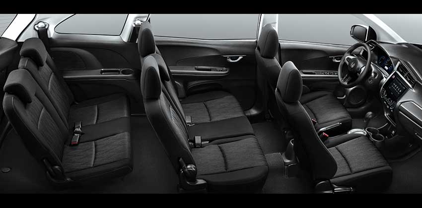 Honda Mobilio Interior