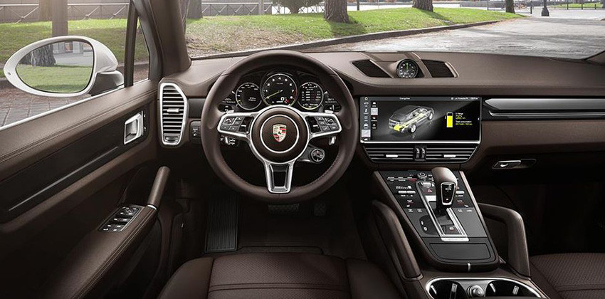 Porsche Cayenne Hybrid cabin