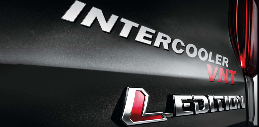 2018 Hilux L-Edition emblem 