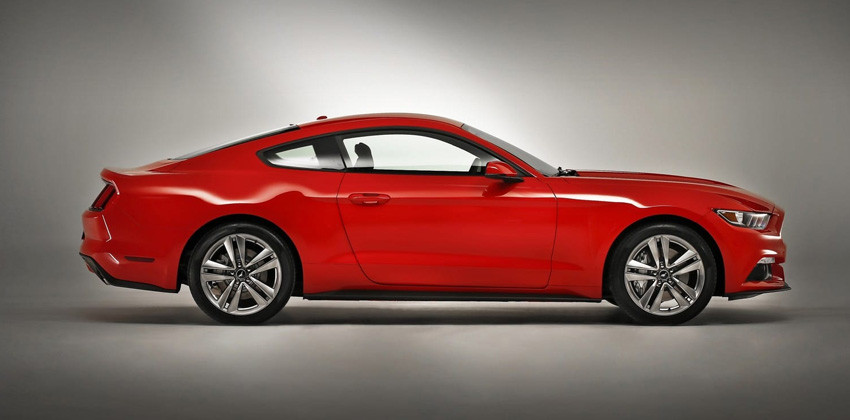 Ford Mustang side