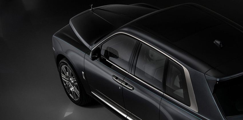 Rolls-Royce Cullina Top-View