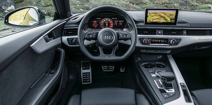 2018 Audi RS5 Cabin