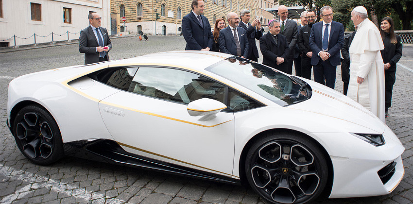 Lamborghini Huracan Side