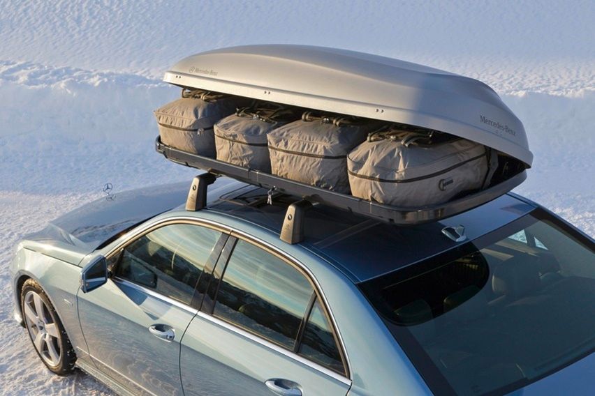 Pakai Roof Box di Atap Mobil, Perhatikan Poin Penting Ini