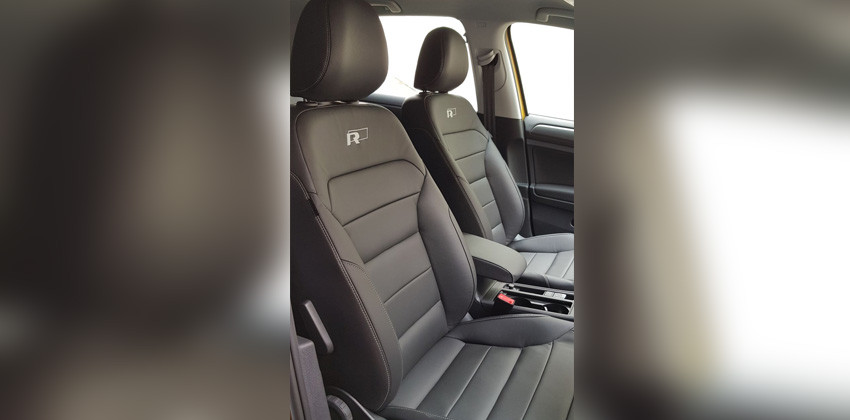2018 VW Golf R-Line Cabin